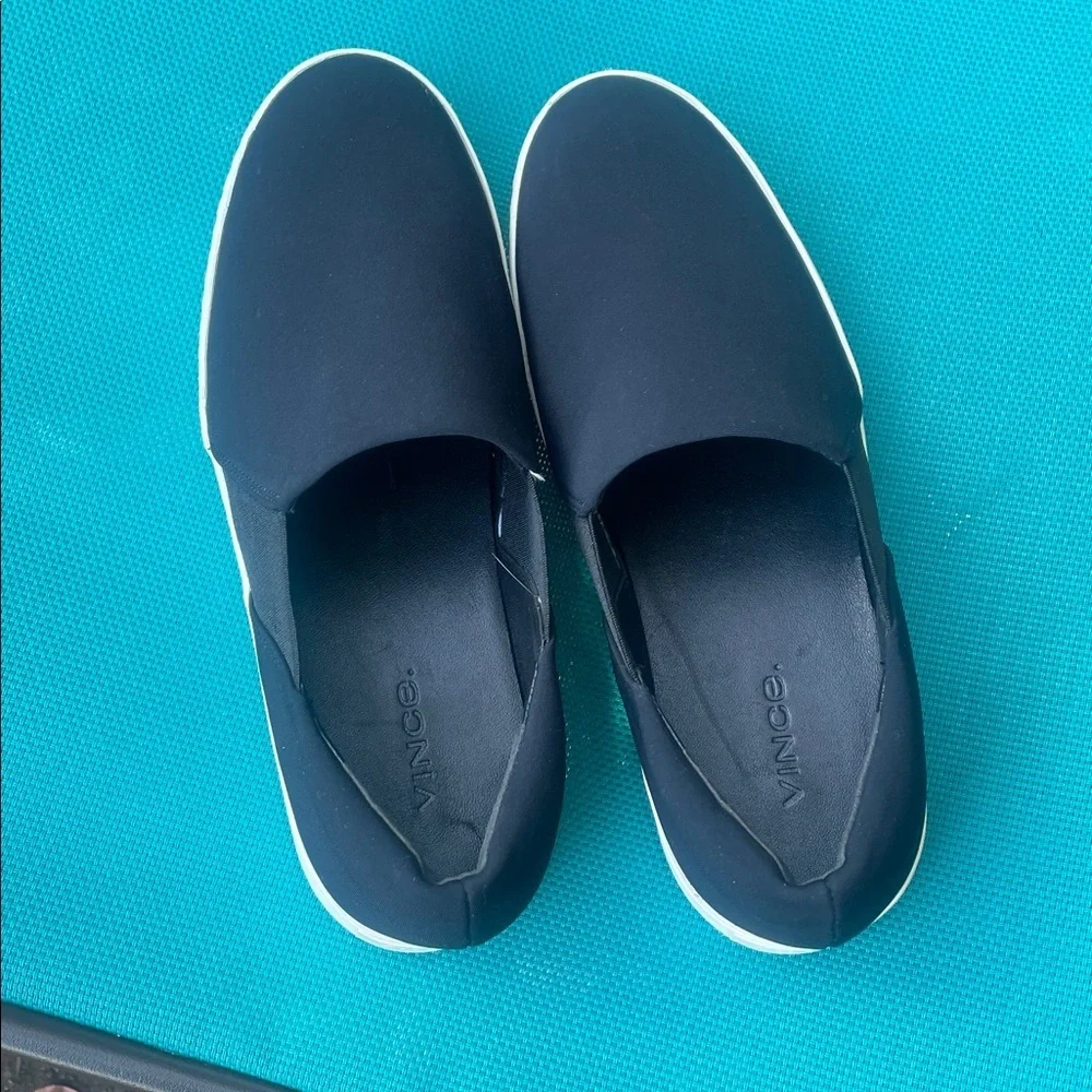 Vince Shoes Womens 36.M Warren Slip On Sneakers Black Fabric Casual Platform